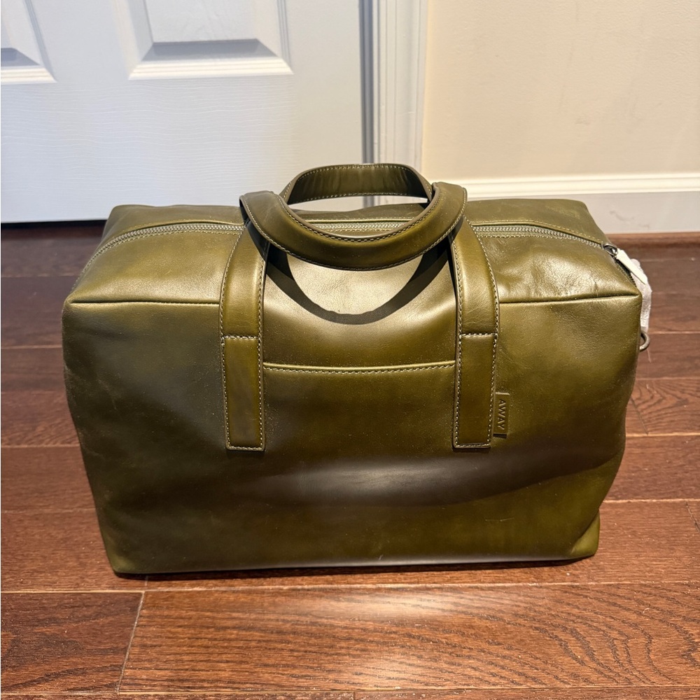 NWOT Away Olive Green Travel Bag